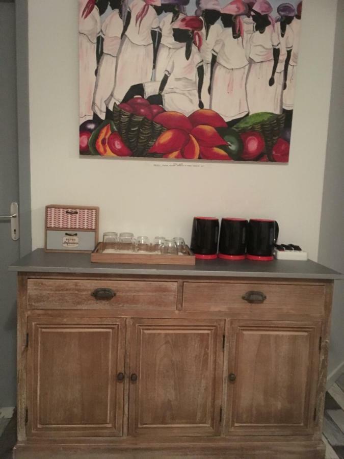 Relais Des Chaux Bed & Breakfast Saint-Jean-des-Ollieres Bagian luar foto