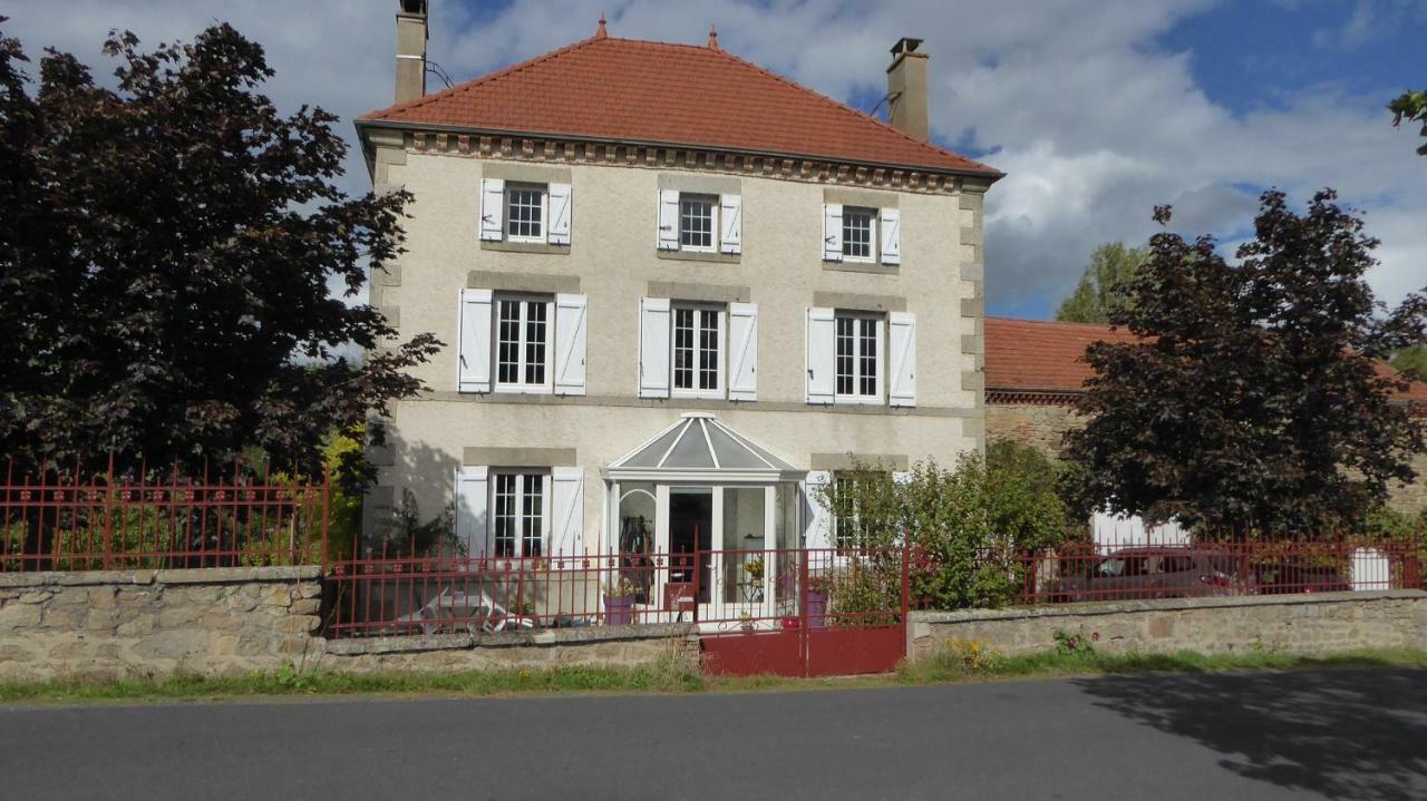 Relais Des Chaux Bed & Breakfast Saint-Jean-des-Ollieres Bagian luar foto
